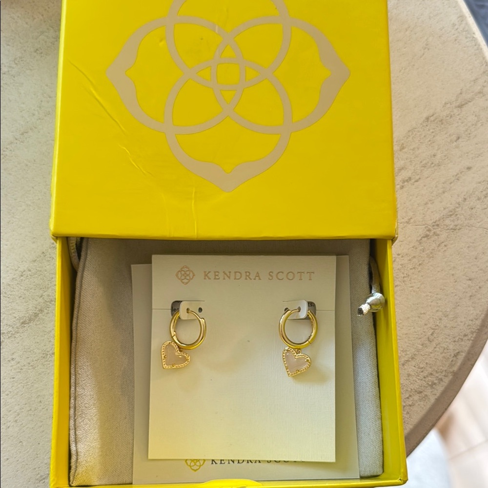 Kendra Scott Gold Heart Hoop Earrings
